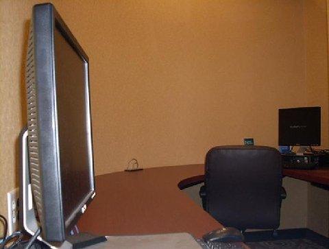 La Quinta Inn & Suites Pittsburgh North McCandless Township Esterno foto