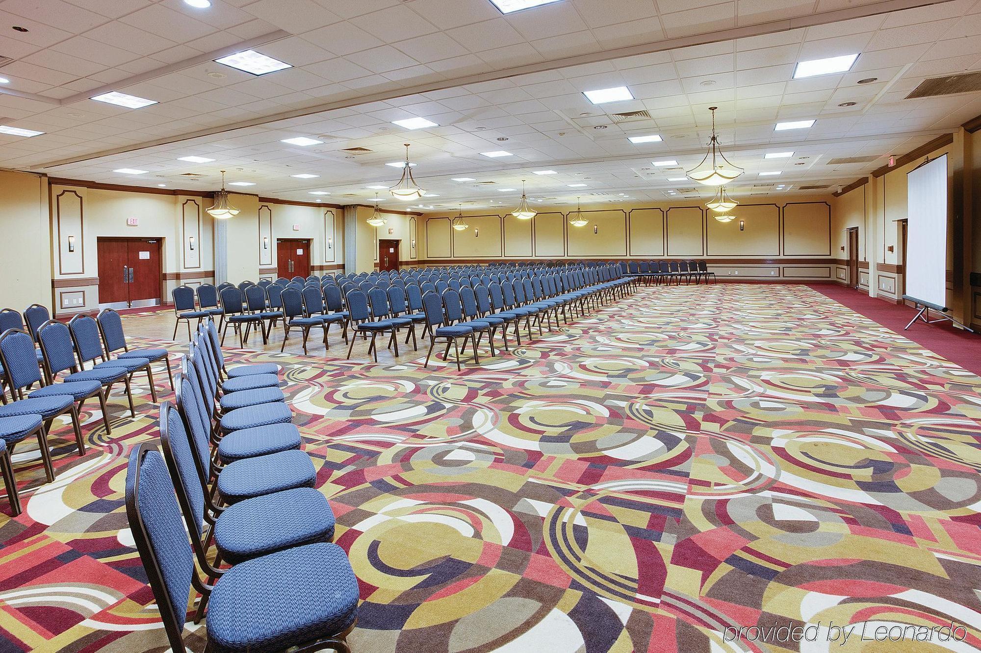 La Quinta Inn & Suites Pittsburgh North McCandless Township Esterno foto