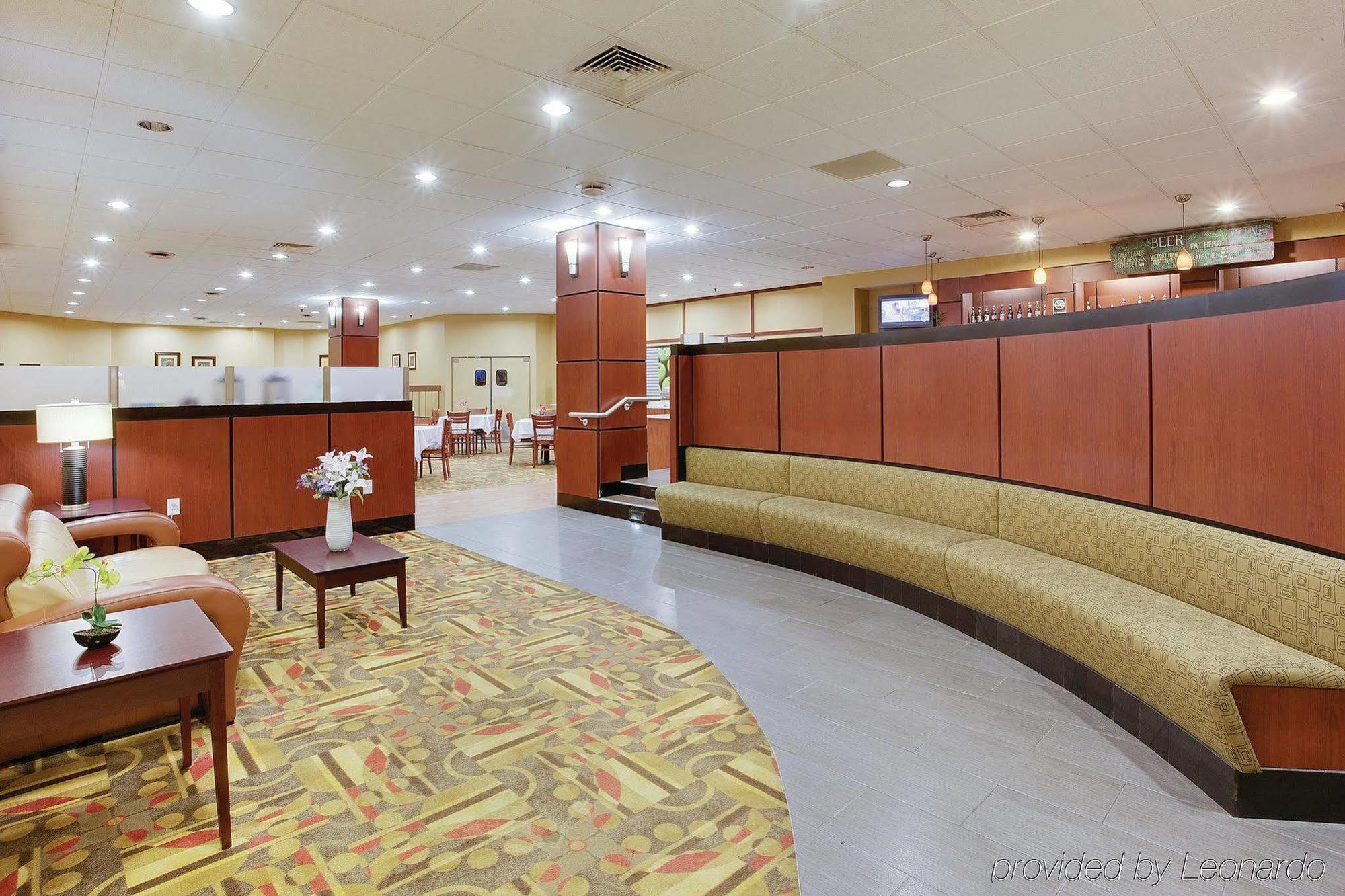 La Quinta Inn & Suites Pittsburgh North McCandless Township Esterno foto